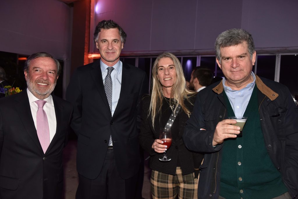 CAM Santiago realiza Primer Encuentro Nacional de Arbitraje homenajeando a Patricio Aylwin por su obra "El Juicio Arbitral"
