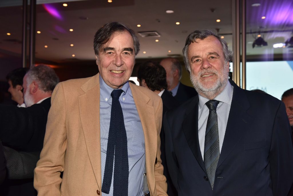 CAM Santiago realiza Primer Encuentro Nacional de Arbitraje homenajeando a Patricio Aylwin por su obra "El Juicio Arbitral"