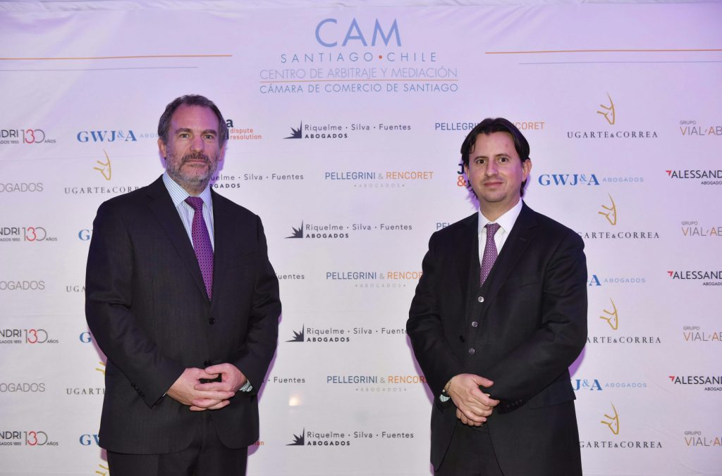 CAM Santiago realiza Primer Encuentro Nacional de Arbitraje homenajeando a Patricio Aylwin por su obra "El Juicio Arbitral"