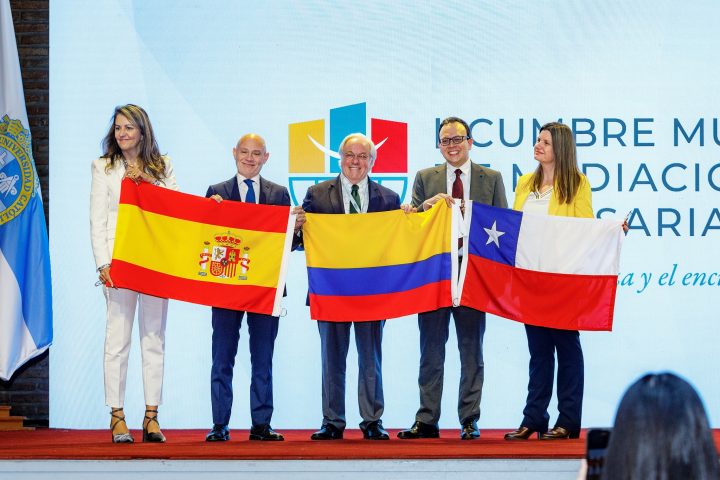 II Cumbre Mundial de Mediación Empresarial reúne a 700 expertos y asistentes de América Latina y El Caribe en Santiago de Chile