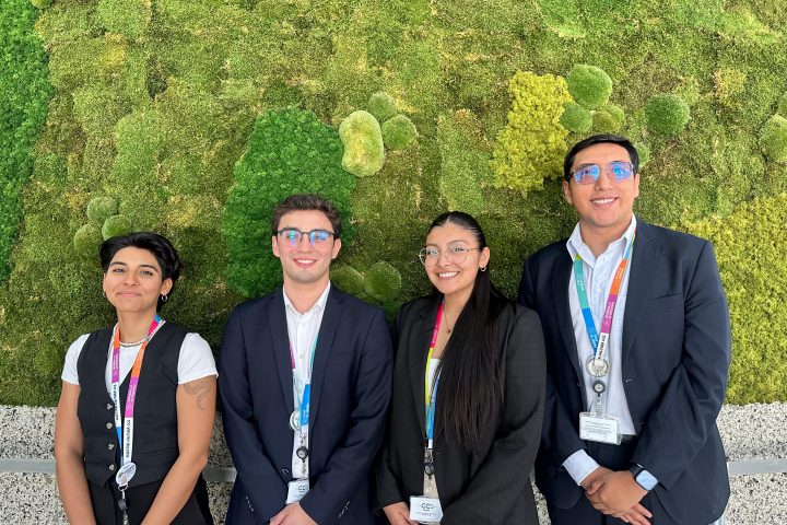 Estudiantes del HCLA y de la UDP realizan pasantías de primavera en el CAM Santiago